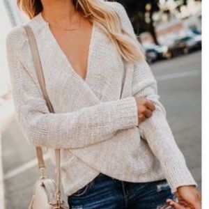 Vici Hayden criss cross sweater-oatmeal EUC